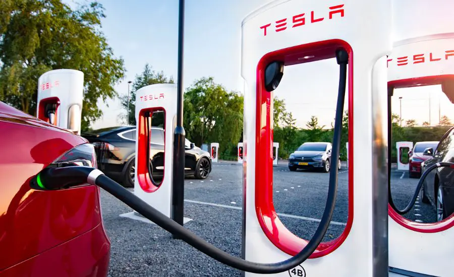 how to check if tesla has free supercharging

