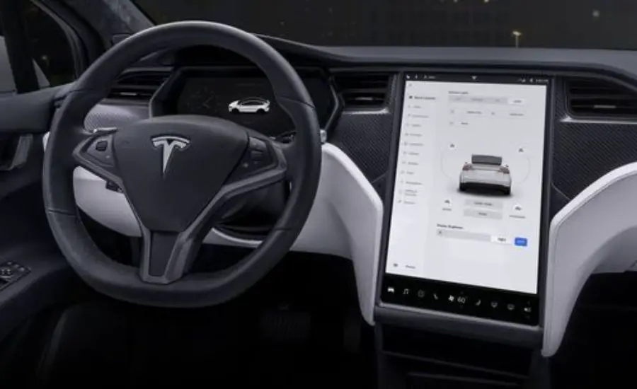 tesla screen 5