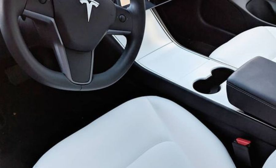 what can stain a tesla seat
